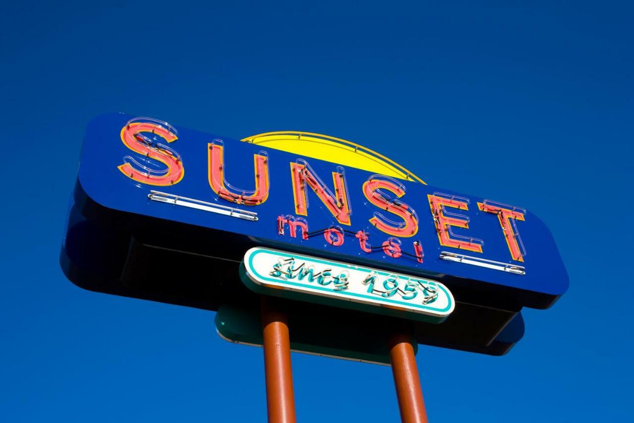 Sunset Motel Moriarty מראה חיצוני תמונה